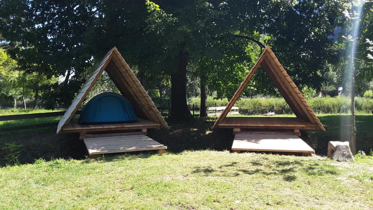 ホテル Kamp Na Otoku - Ljubno Ob Savinji エクステリア 写真