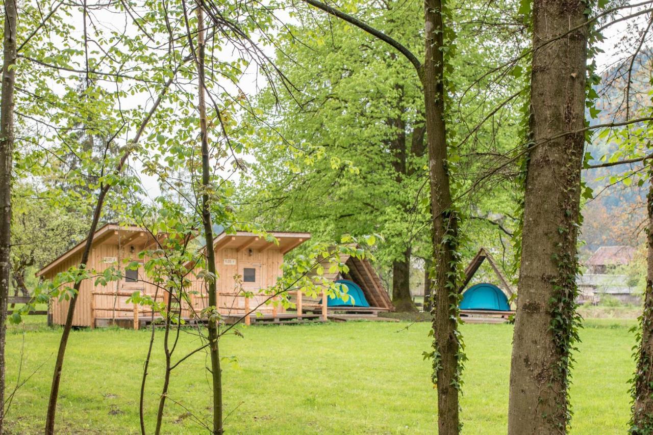 ホテル Kamp Na Otoku - Ljubno Ob Savinji エクステリア 写真