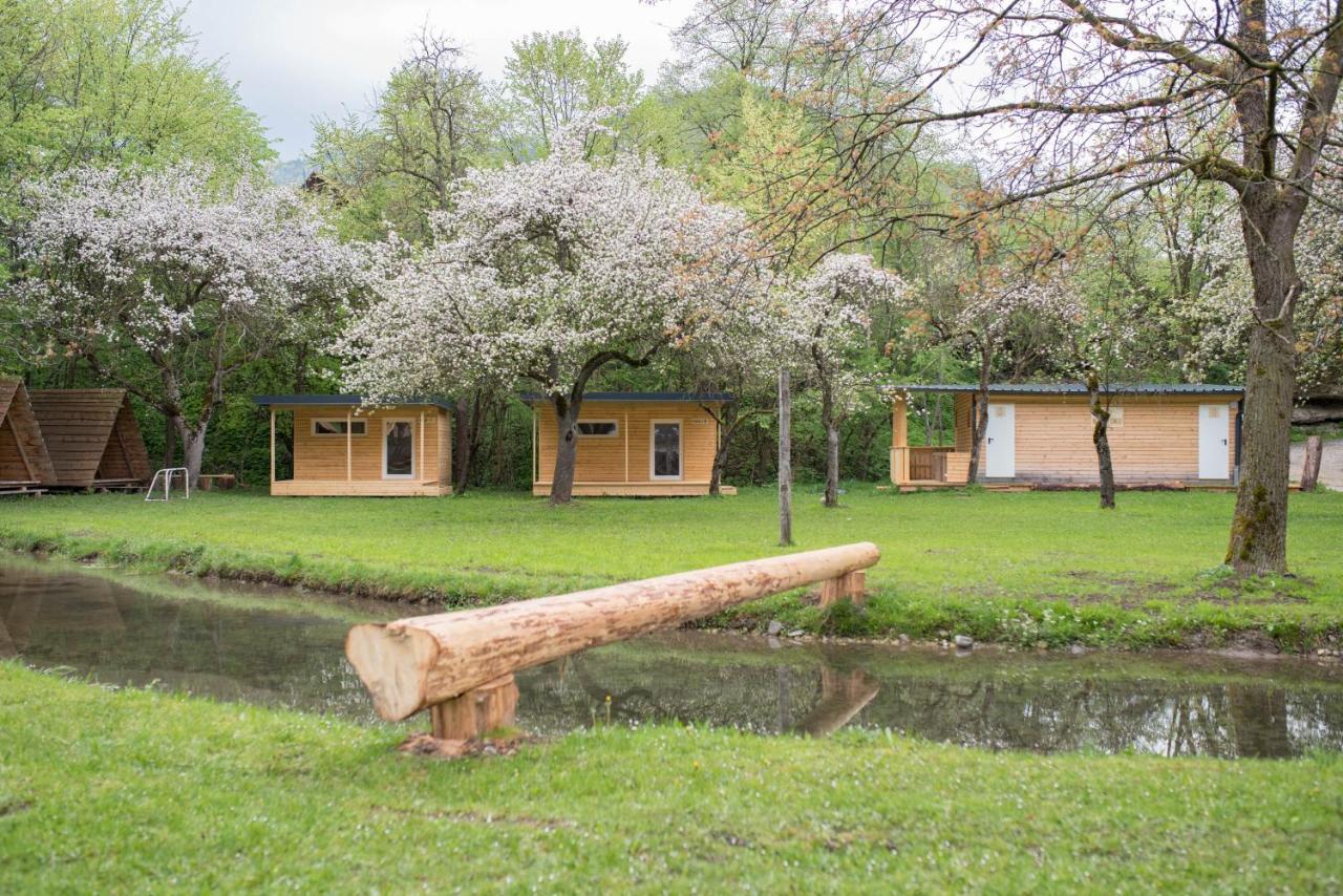 ホテル Kamp Na Otoku - Ljubno Ob Savinji エクステリア 写真