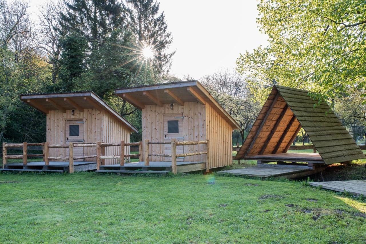 ホテル Kamp Na Otoku - Ljubno Ob Savinji エクステリア 写真