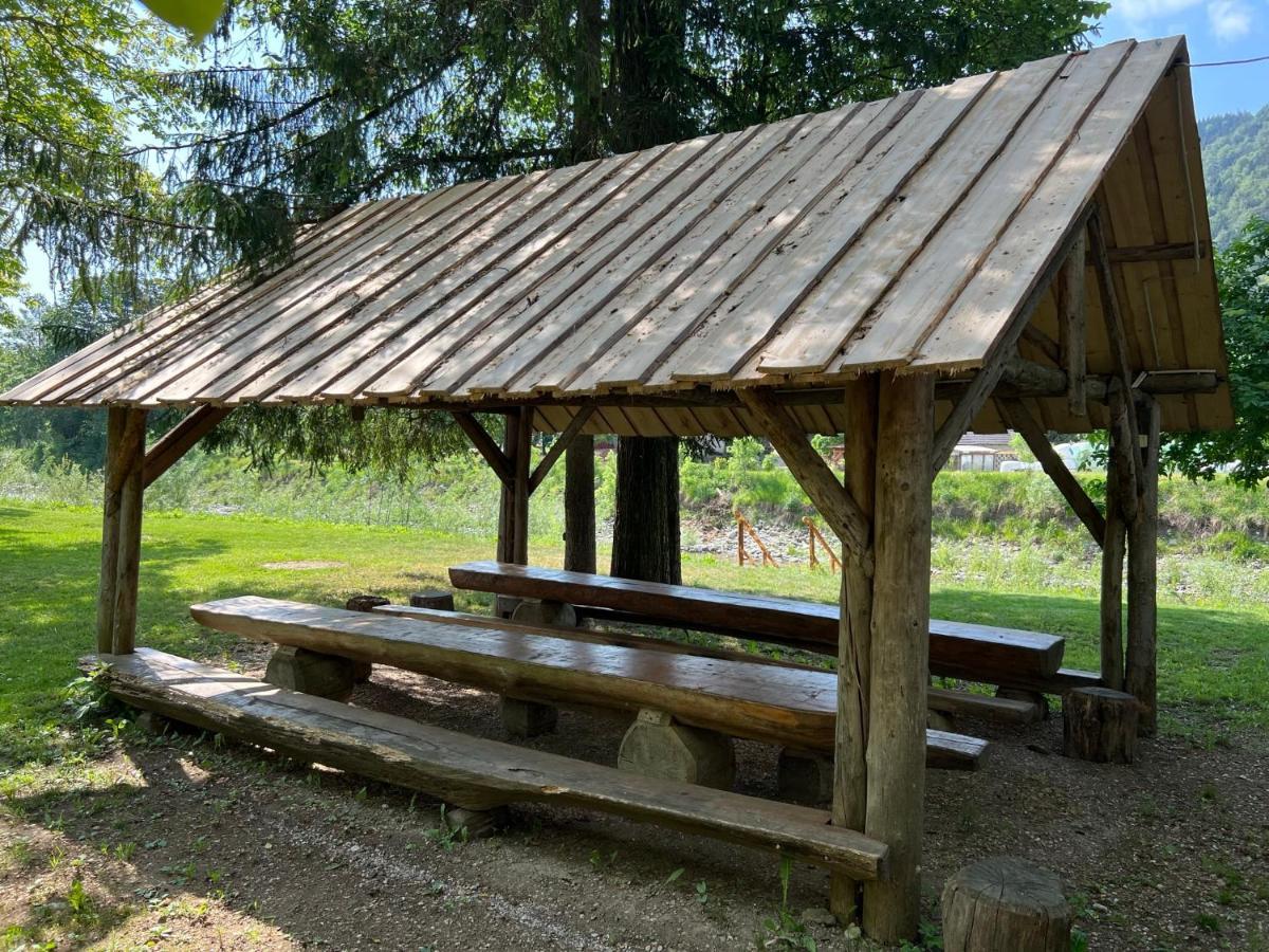 ホテル Kamp Na Otoku - Ljubno Ob Savinji エクステリア 写真